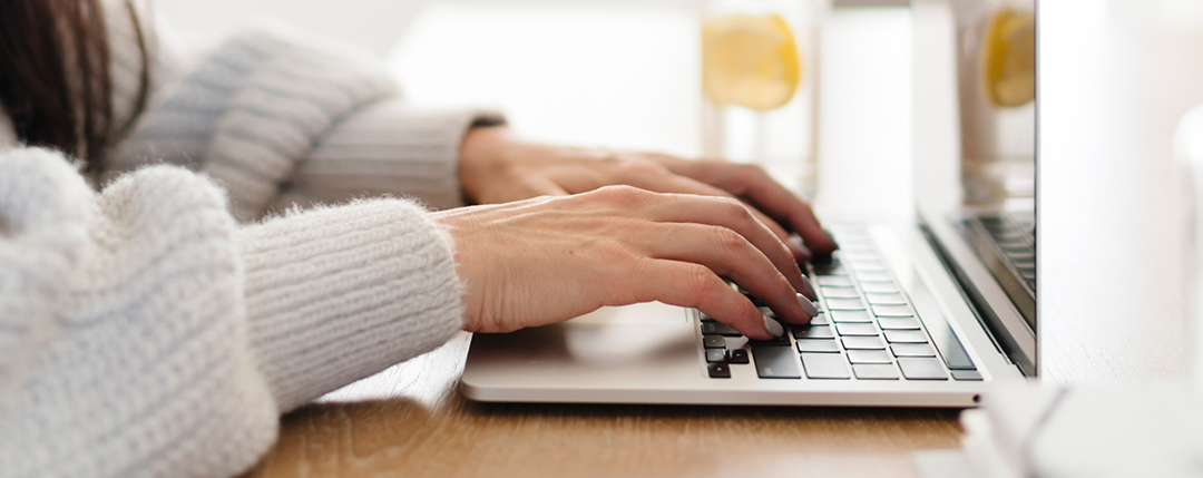 How To Go Viral on Facebook: 8 Strategies That Work for Life Coaches