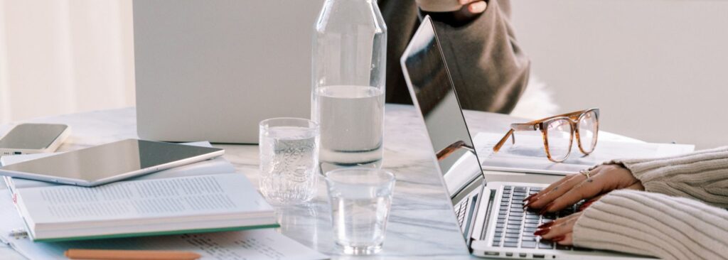 client retention strategies feature